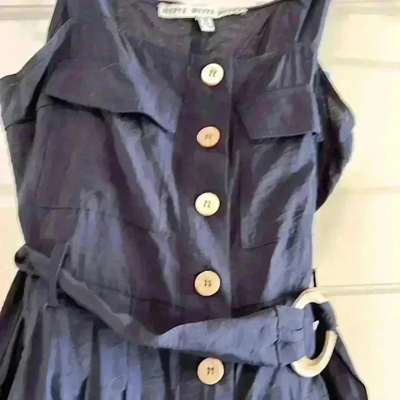 HYFVE true navy button down belted romper w/ front and side pocket details Sz S - Picture 2 of 7